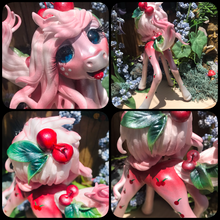 Load image into Gallery viewer, “Sakura” aka ‘Jubie’ to her friends! Lemon Drops Art Dream Weaver